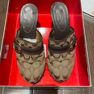 Coach wooden clogs